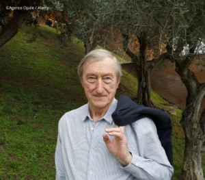 Julian Barnes anuncia la seva retirada de la novel·la